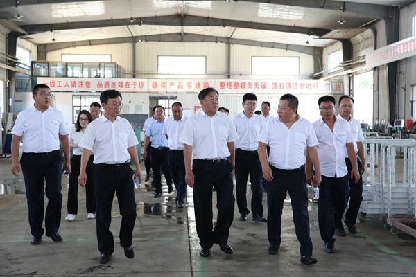 18.王巖董事長(zhǎng)、許漢林副總裁一行蒞臨中港建工集團(tuán)考察指導(dǎo)工作.jpg