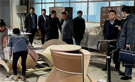 1.省、市、區(qū)三級聯(lián)合環(huán)保工作小組蒞臨中港建工集團(tuán)_副本.jpg